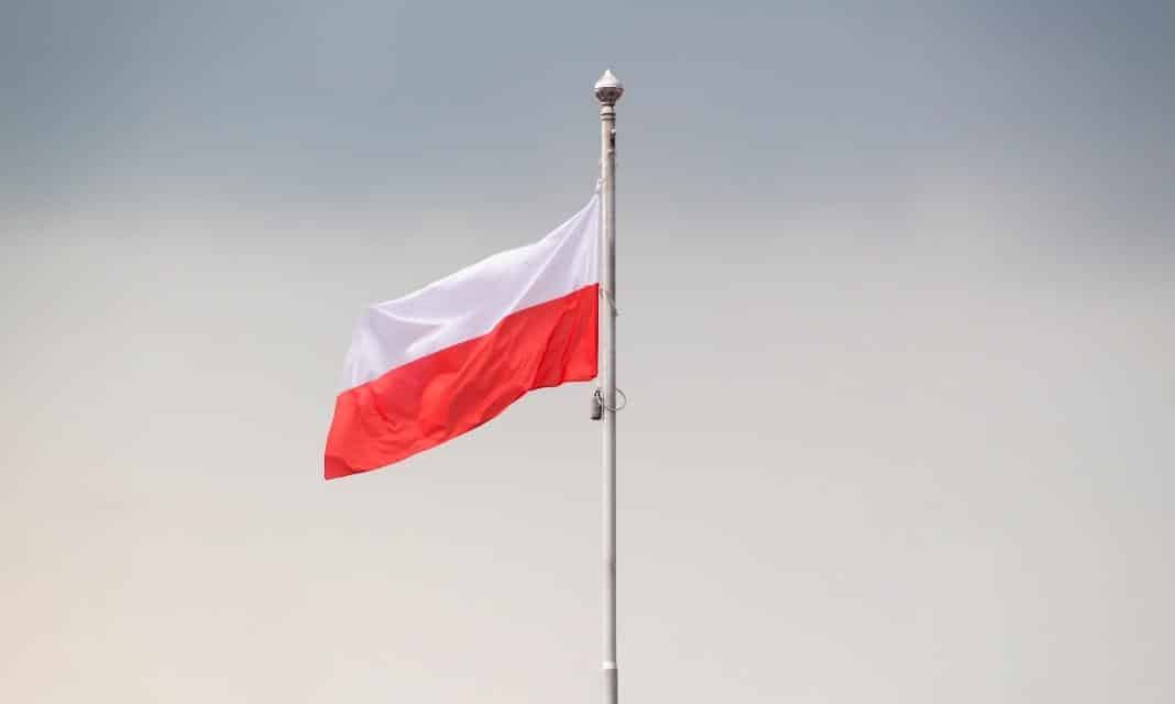 Świętujmy Dzień Flagi w Kobylnicy z Uroczystością!